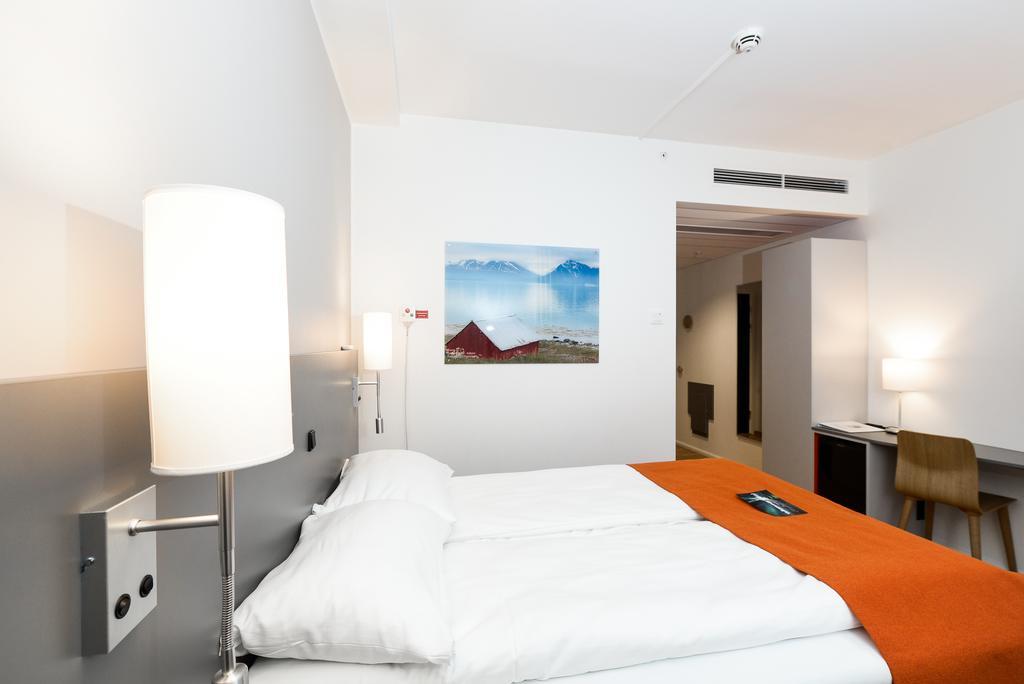 Pingvinhotellet Unn Tromsø Dış mekan fotoğraf