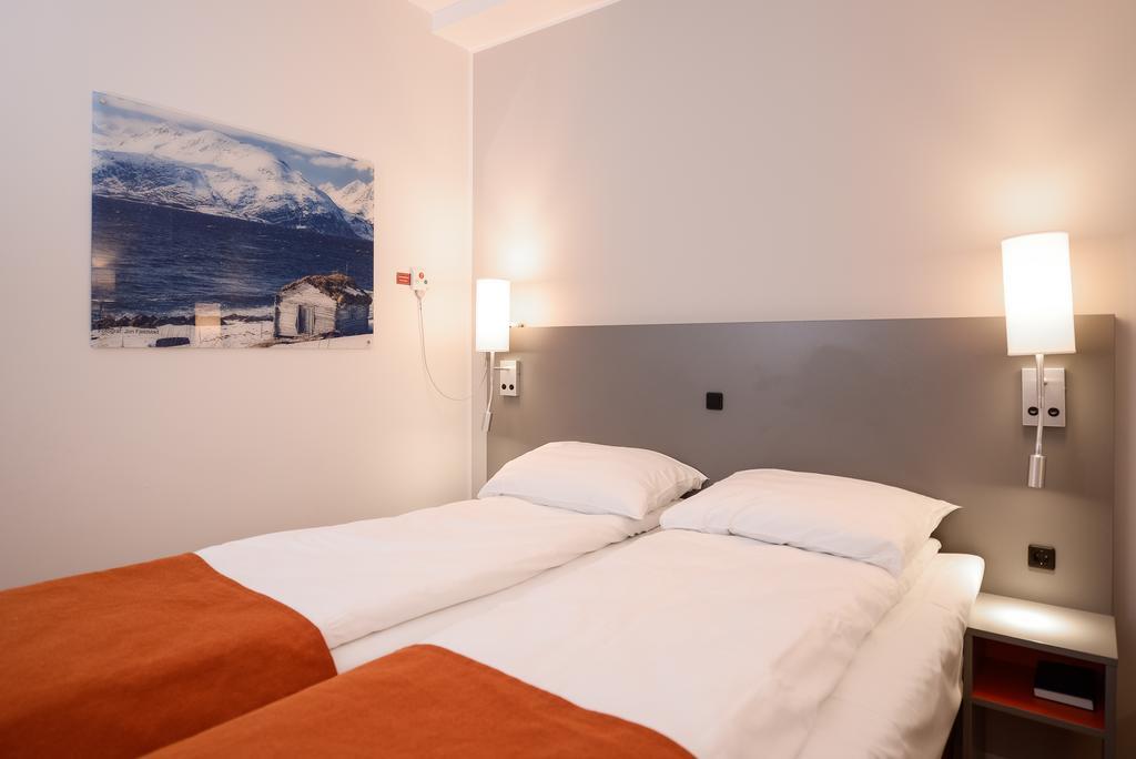 Pingvinhotellet Unn Tromsø Dış mekan fotoğraf