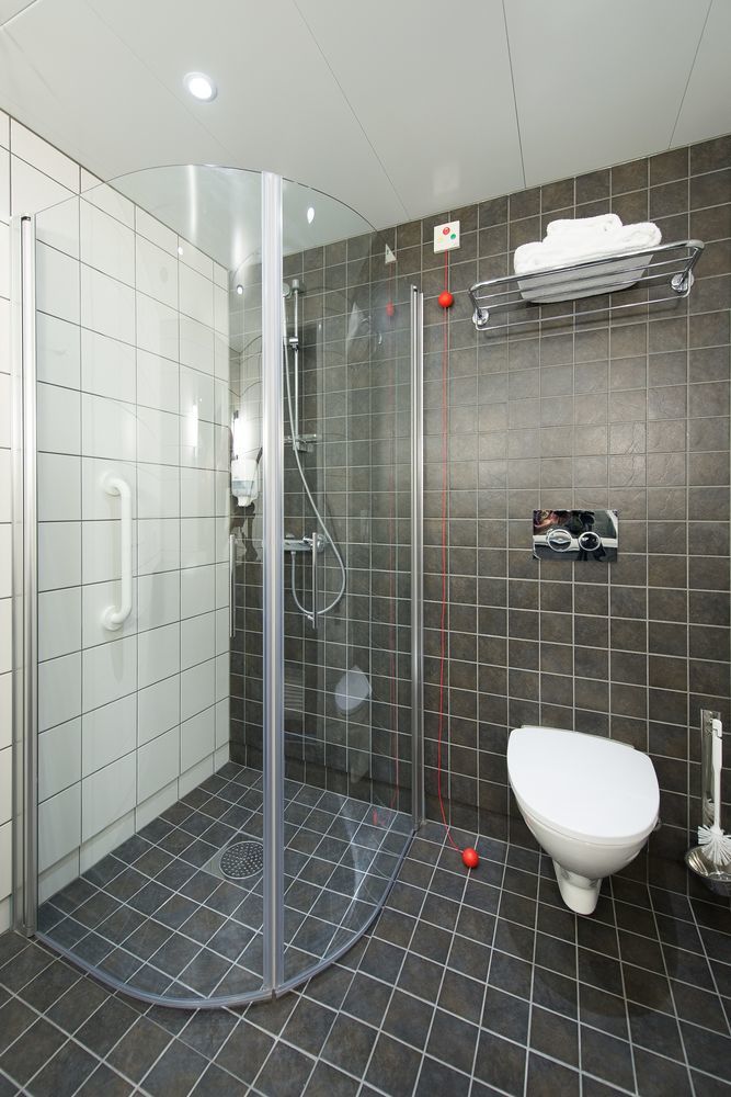 Pingvinhotellet Unn Tromsø Dış mekan fotoğraf